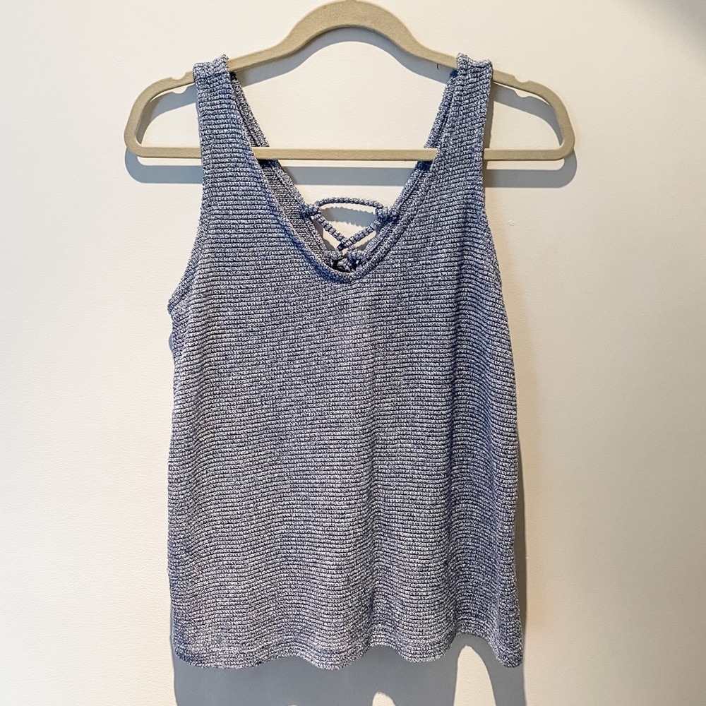 LOFT - light blue sweater tank size L - like new!